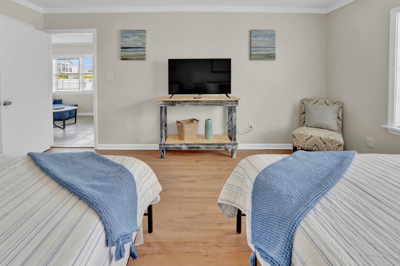 Sea Foam Suites Lower Grand Lagoon Exterior foto